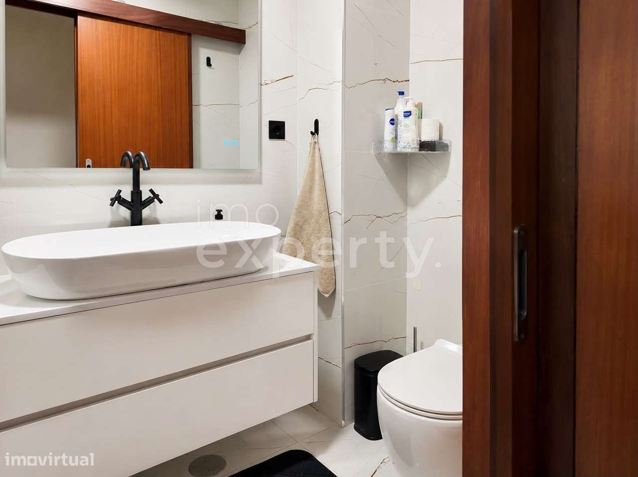 Apartamento T3 com garagem na Maia, Porto-7