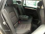 Volkswagen Passat Variant 2.0 TDI DSG 4Motion Highline - 14