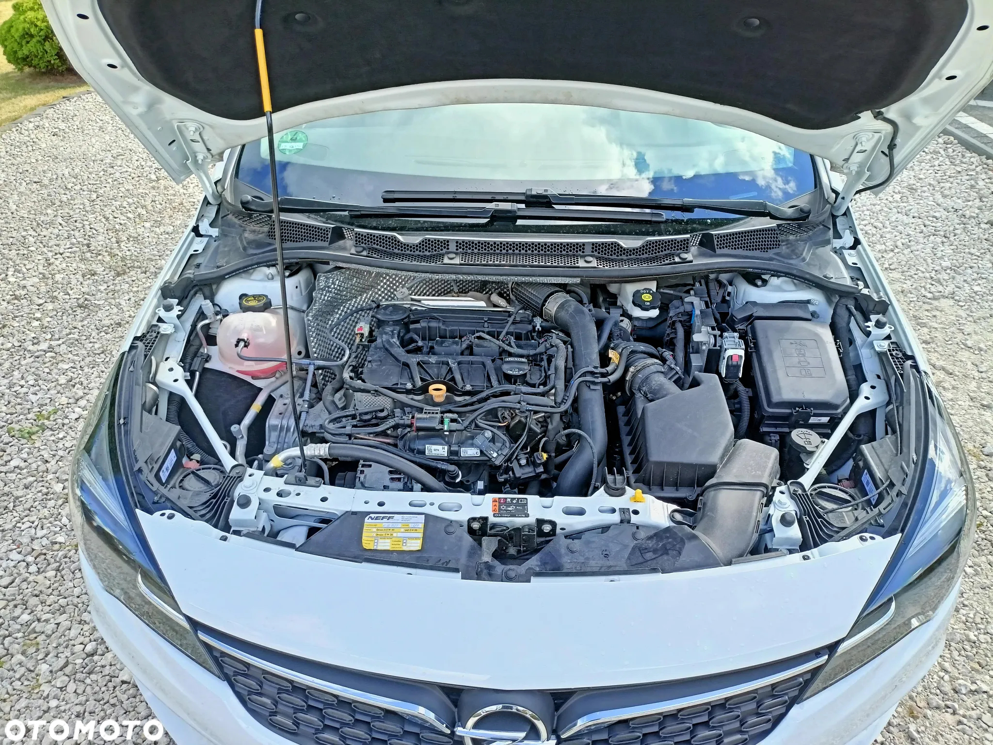 Opel Astra 1.2 Turbo Edition - 36
