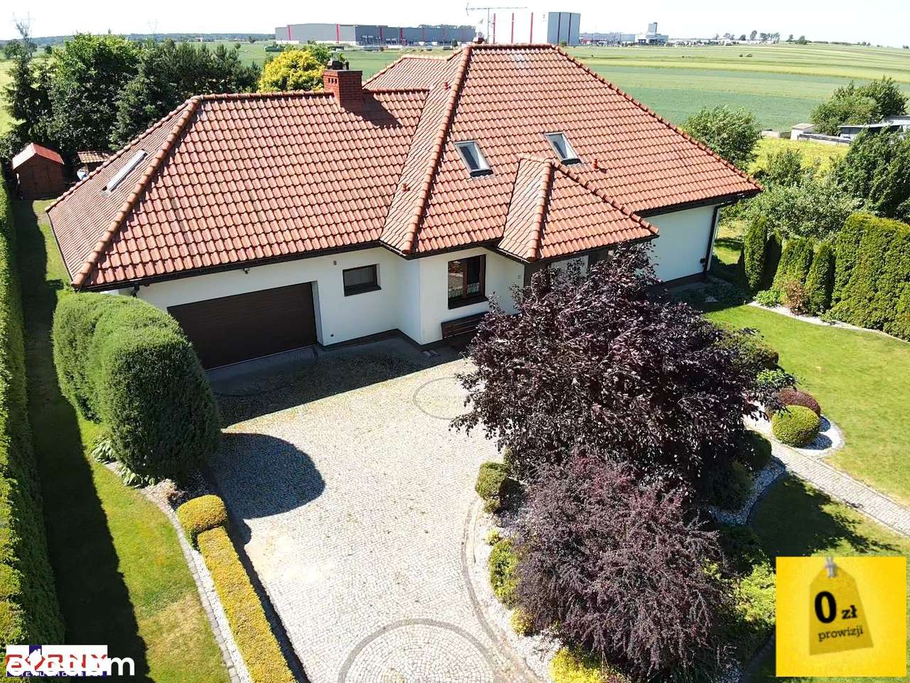 Do sprzedania wspaniały dom pod Piotrkowem Tryb.-8