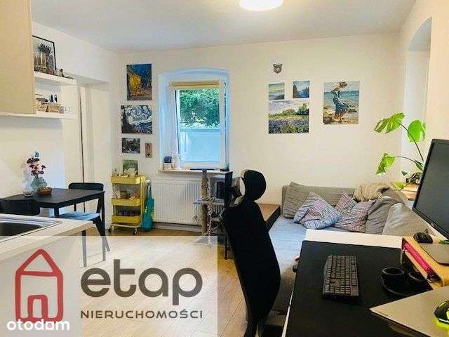 Lokal na sprzedaż w przyziemiu kamienicy