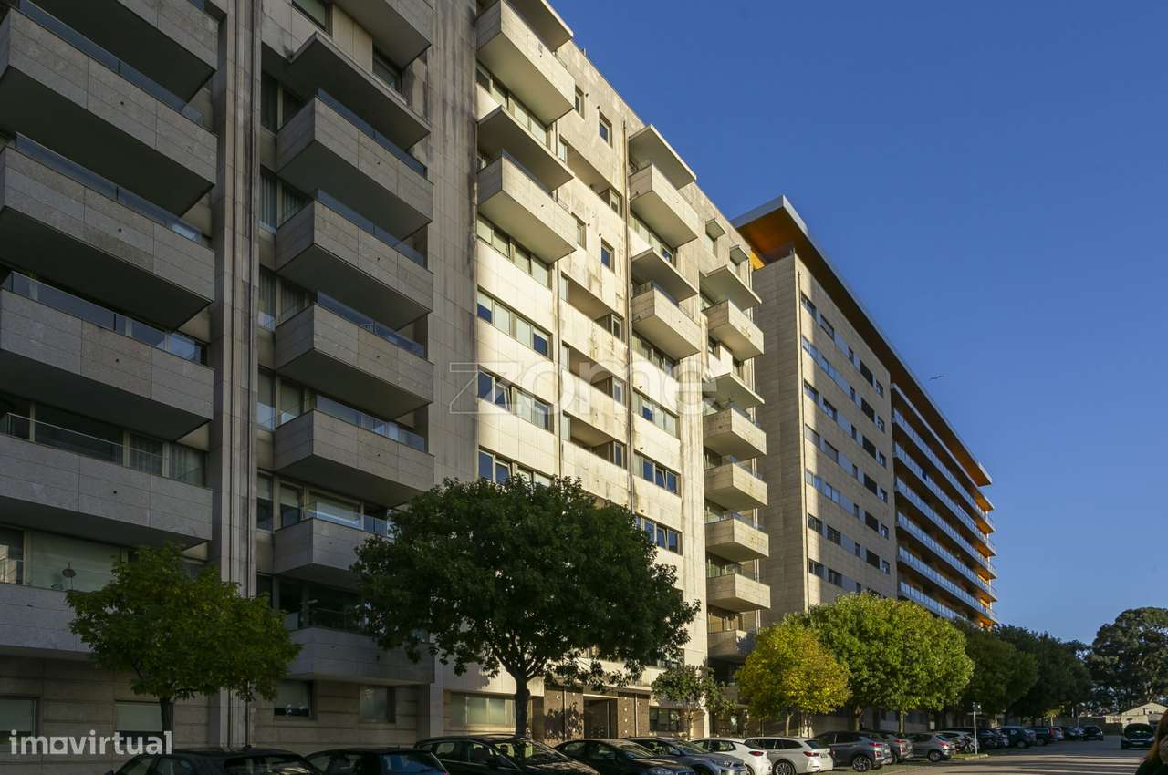 T3 Luxo - Leça da Palmeira com Varandas e Garagem - Grande imagem: 4/49