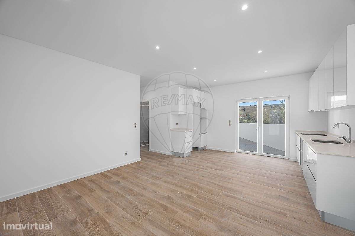 Moradia T2 para venda - Grande imagem: 5/17