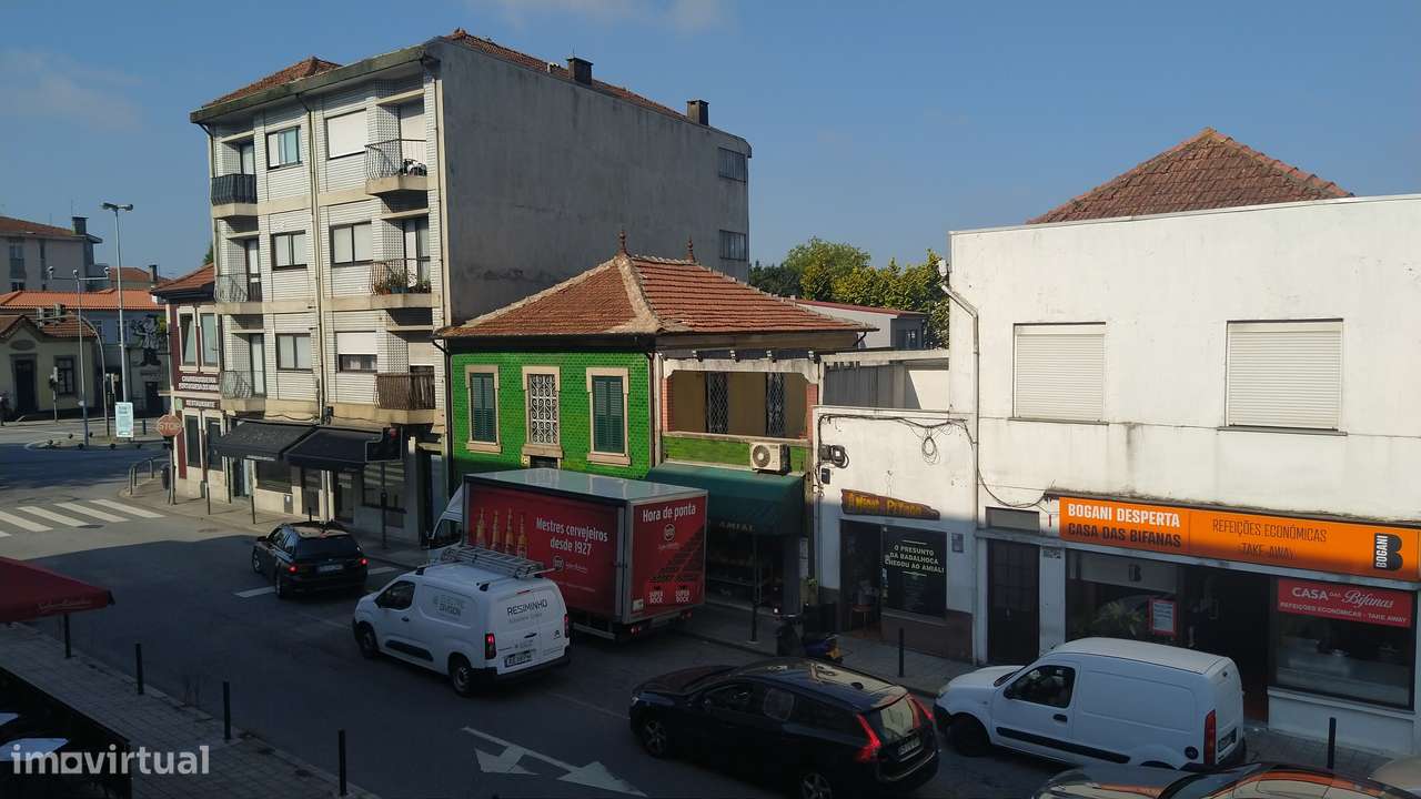 QUARTO c/ AC e wc privativo, despesas incluídas  - Ao METRO H. S. João - Grande imagem: 4/23