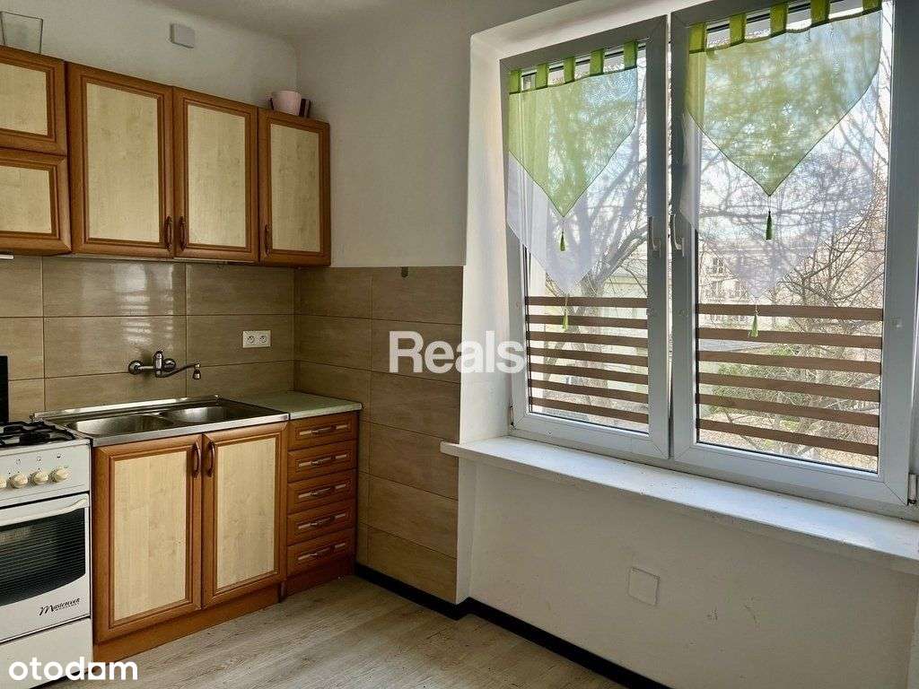 Do negocjacji! 2 pokoje do remontu na Nowolipkach.-0