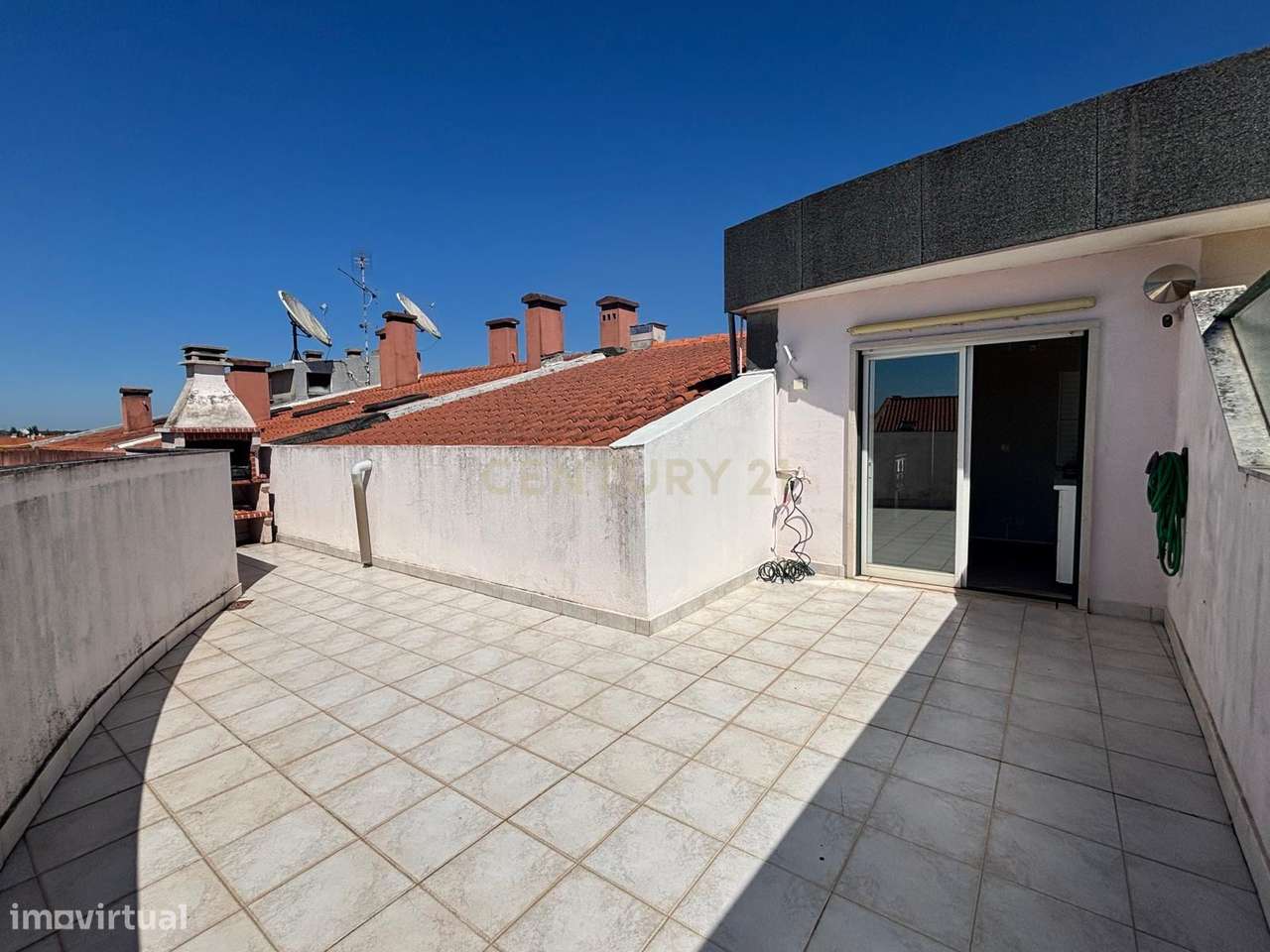 Apartamento T3 + Sótão | Entroncamento-24