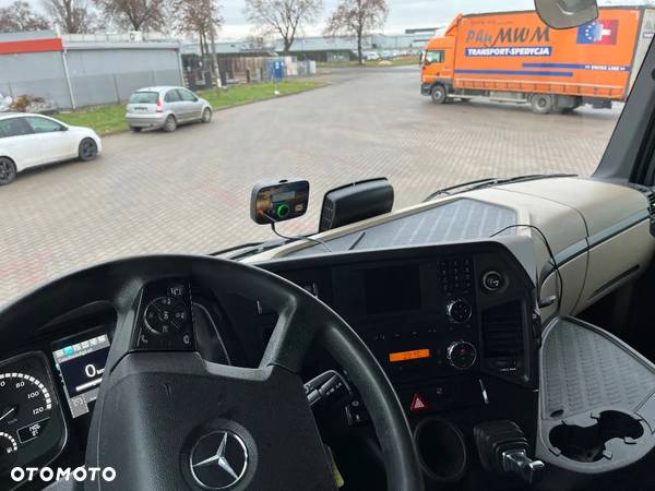 Mercedes-Benz Mercedes-Benz Actros 1843 - 9