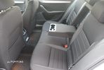 Skoda Octavia Combi Diesel 2.0 TDI DSG Ambition - 18