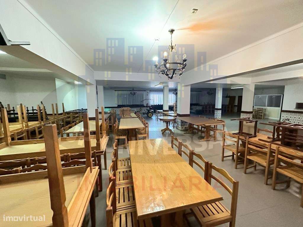 MORADIA T6 VENDA COM ESPAÇO COMERCIAL E RESIDENCIAL , A 10 MINUTOS ...-31