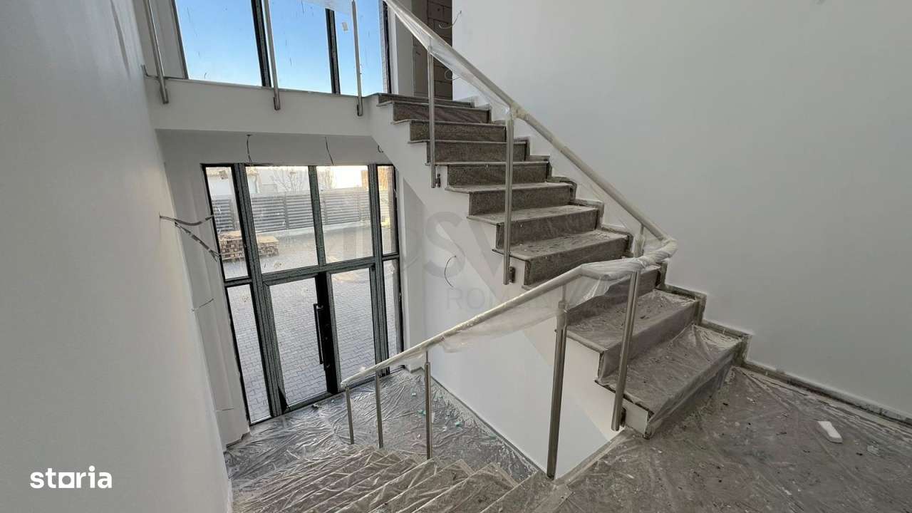 Spatiu comercial de inchiriat in Tunari  vis-a-vis de Amber Forest 200 - Imagine principală: 5/15