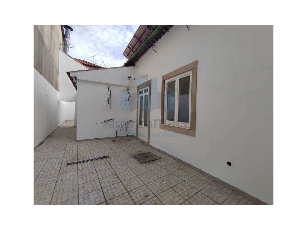 Vende-se edificio para Residencial Sénior/Lar ja com alvará-15