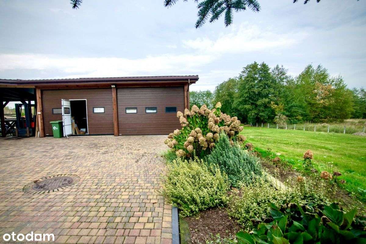 Przestronny dom z dużym garażem i stawem Teodozjów-2