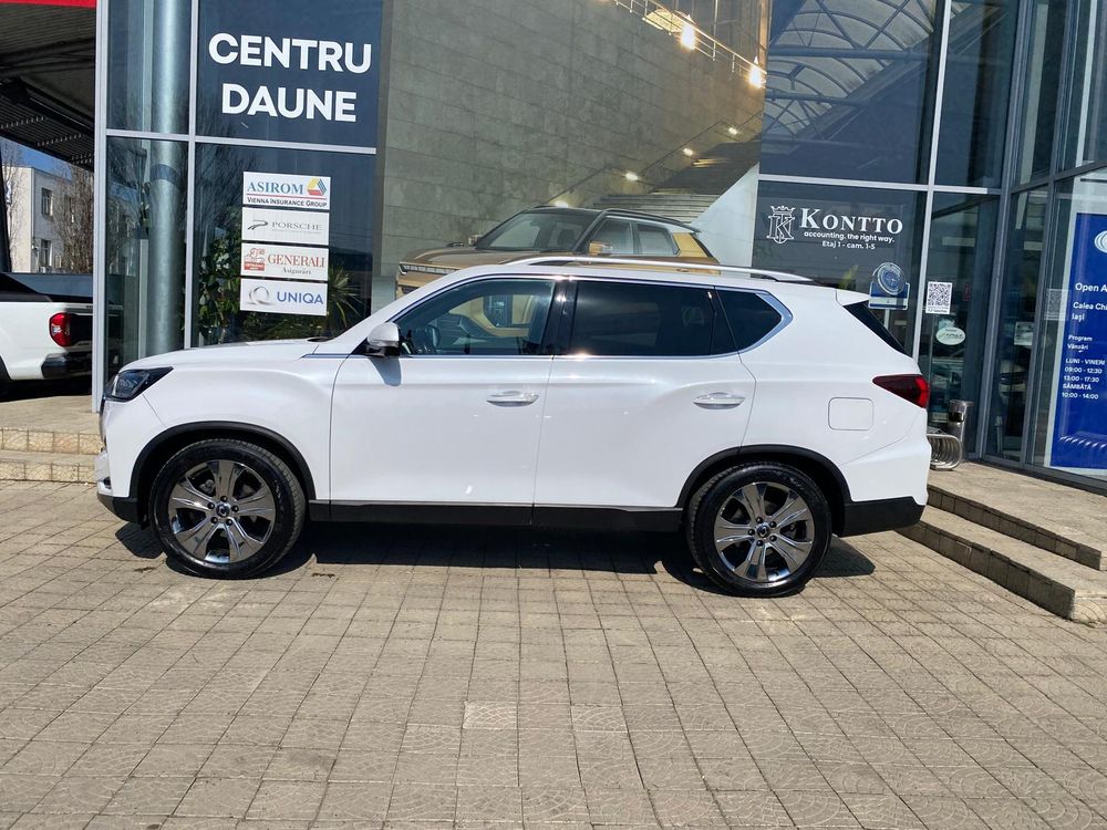 SsangYong REXTON (4)