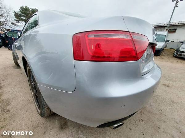 Zderzak tył PDC komplet AUDI A5 8T 3D LX7W - 4