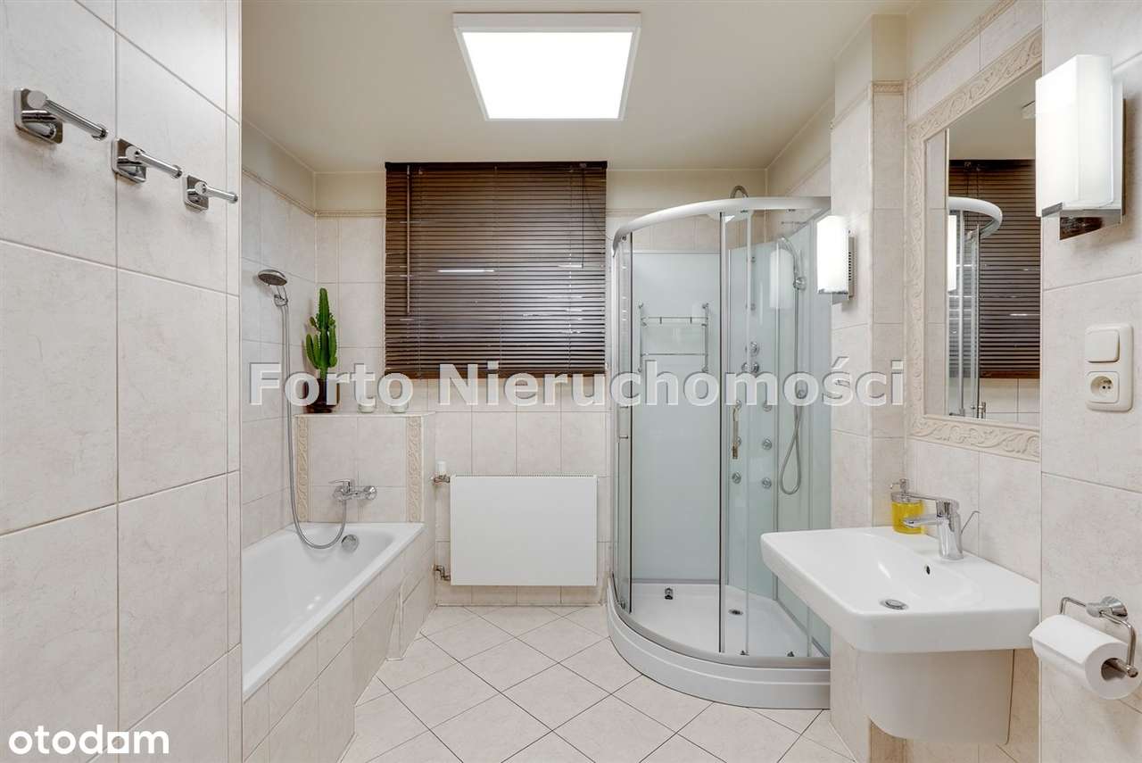 Dom w Chorzowie Batorym na ulicy Kasztanowej-7