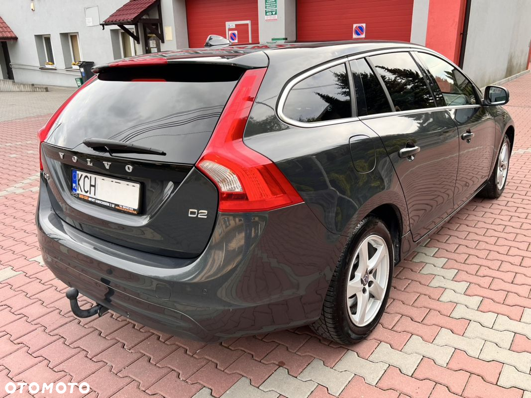 Volvo V60 D2 Drive-E Momentum - 7