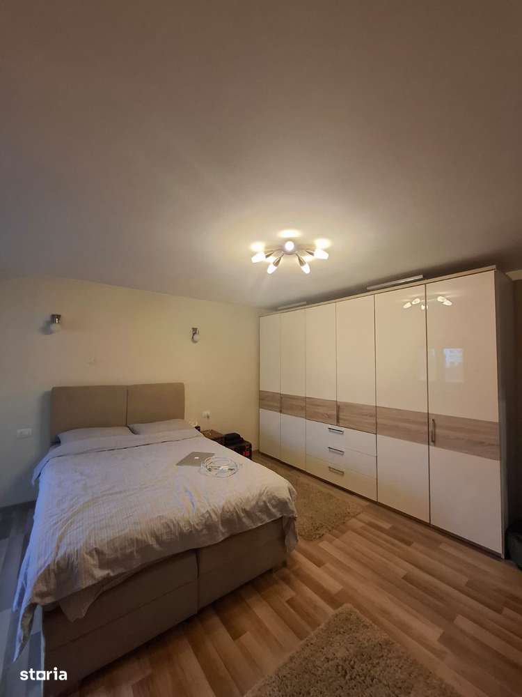 De vanzare garsoniera zona ultracentrala, mobilata utilata, etaj 1 - Imagine principală: 2/10