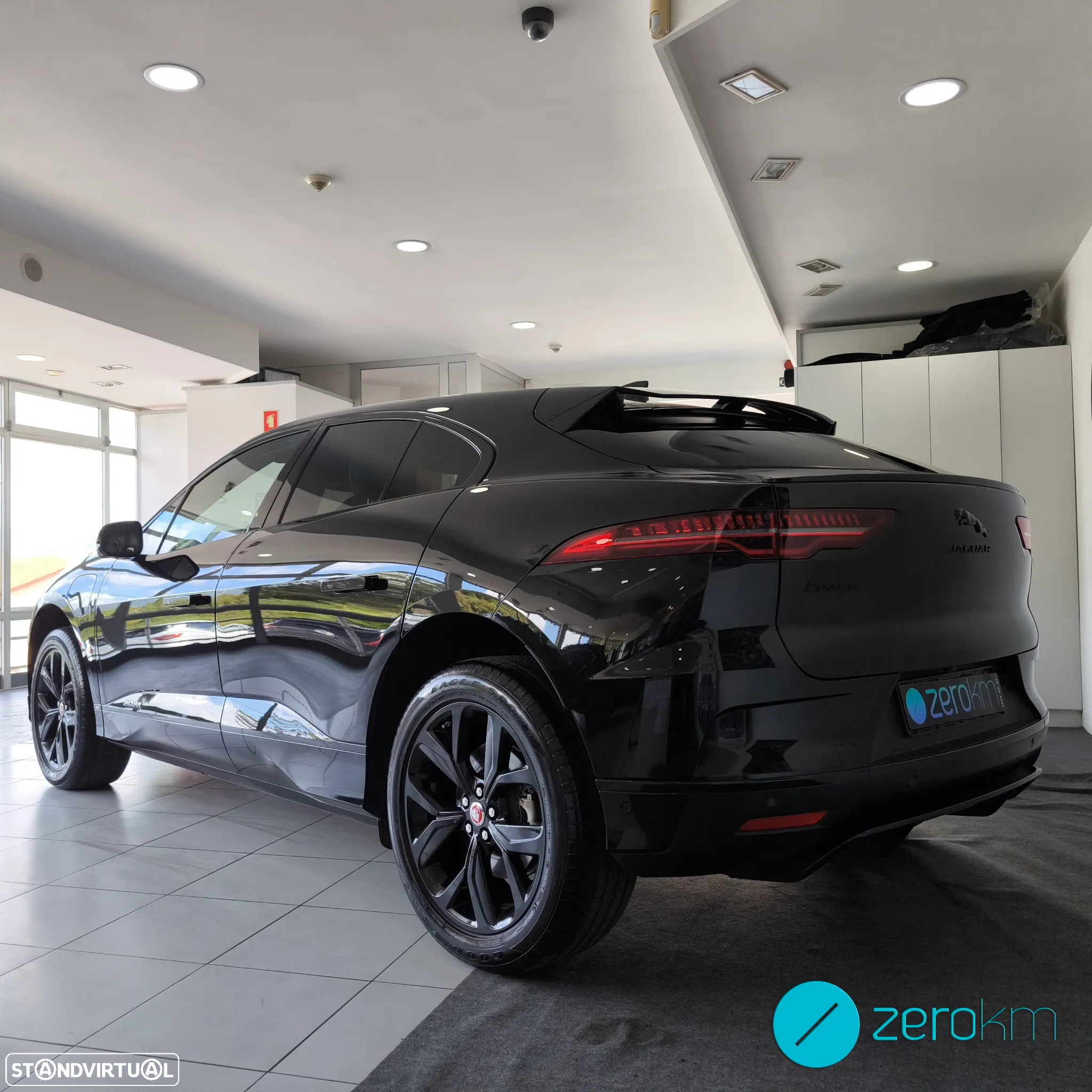 Jaguar I-Pace EV320 AWD SE - 10