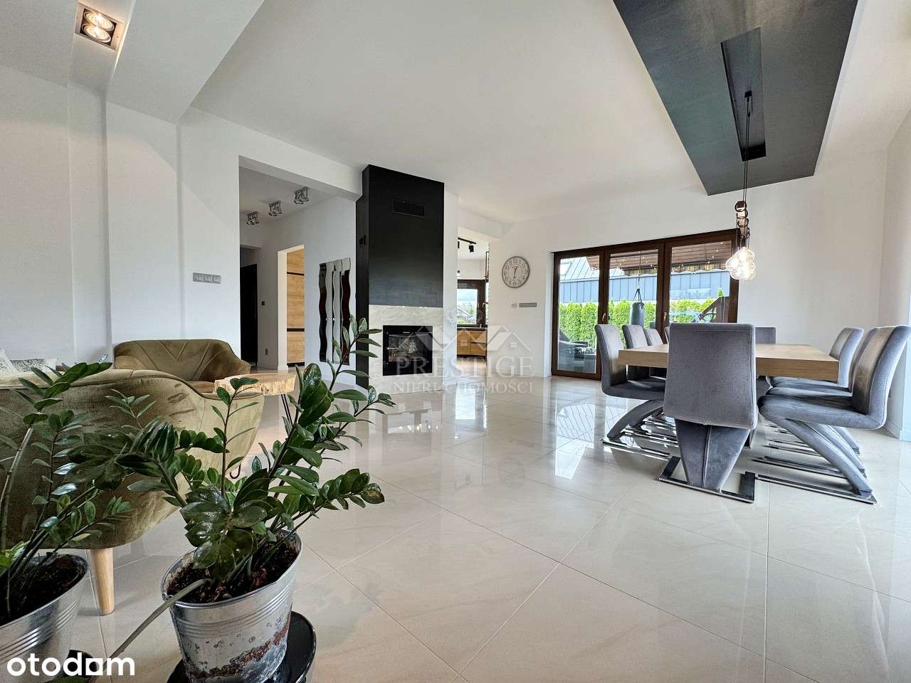 Elegancka i funkcjonalna rezydencja w Inowrocławiu - Pełny obrazek: 2/19