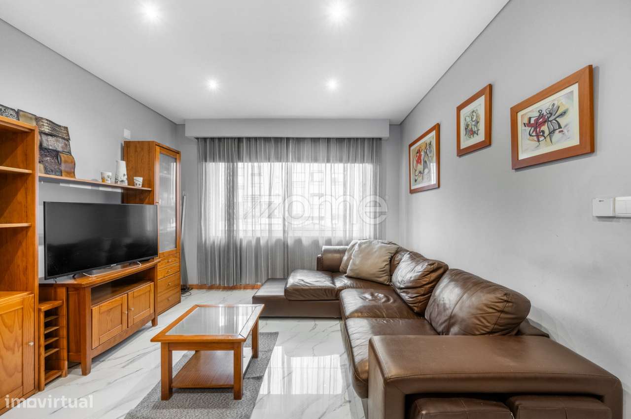 Moradia T4 c/ 275 m2 |Logradouro|Garagem|Anexos| Senhora da Hora - Grande imagem: 5/35