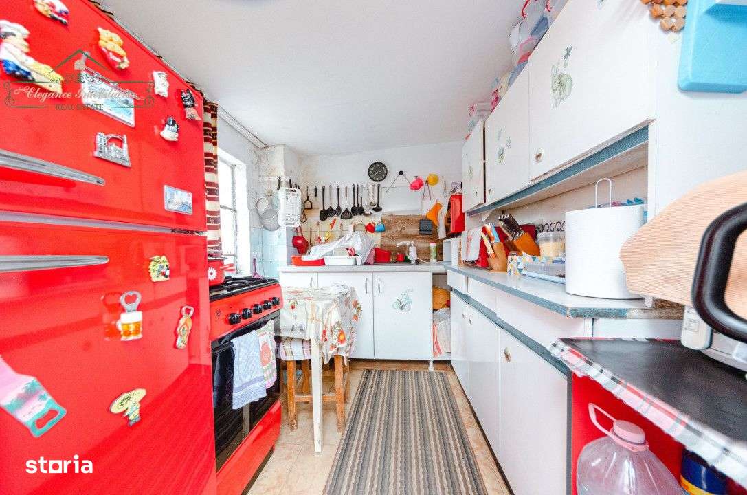 Casa cu 2 camere si 900 mp teren, zona Subcetate, Arad - Imagine principală: 4/6