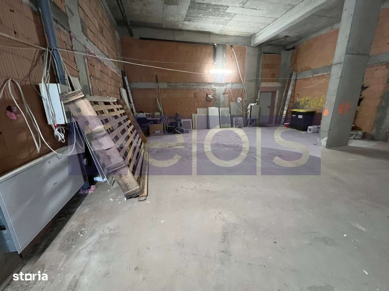 OPORTUNITATE ÎNCHIRIERE SPAȚIU COMERCIAL STRADAL 250 MP | INALTIME 4 M - Imagine principală: 4/5