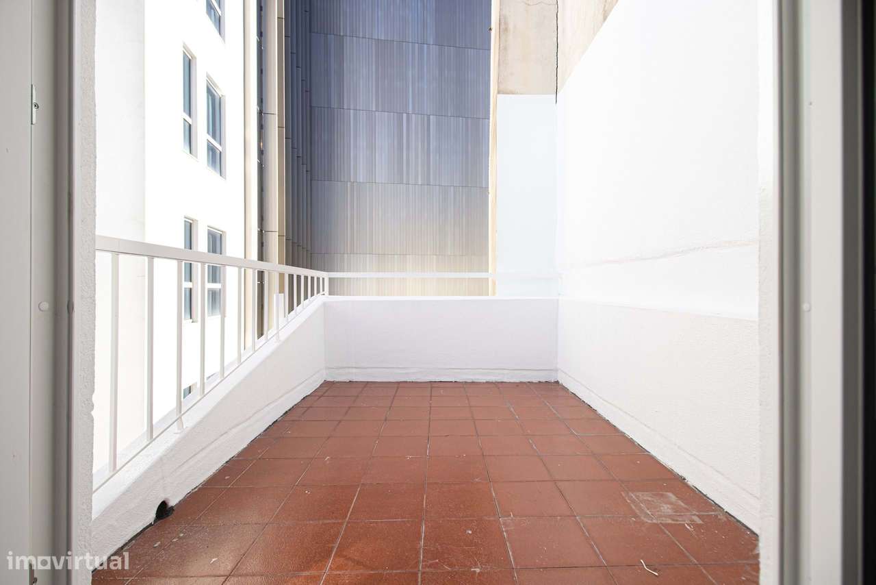 T1 a 5 minutos a pé do metro Saldanha - Grande imagem: 4/14