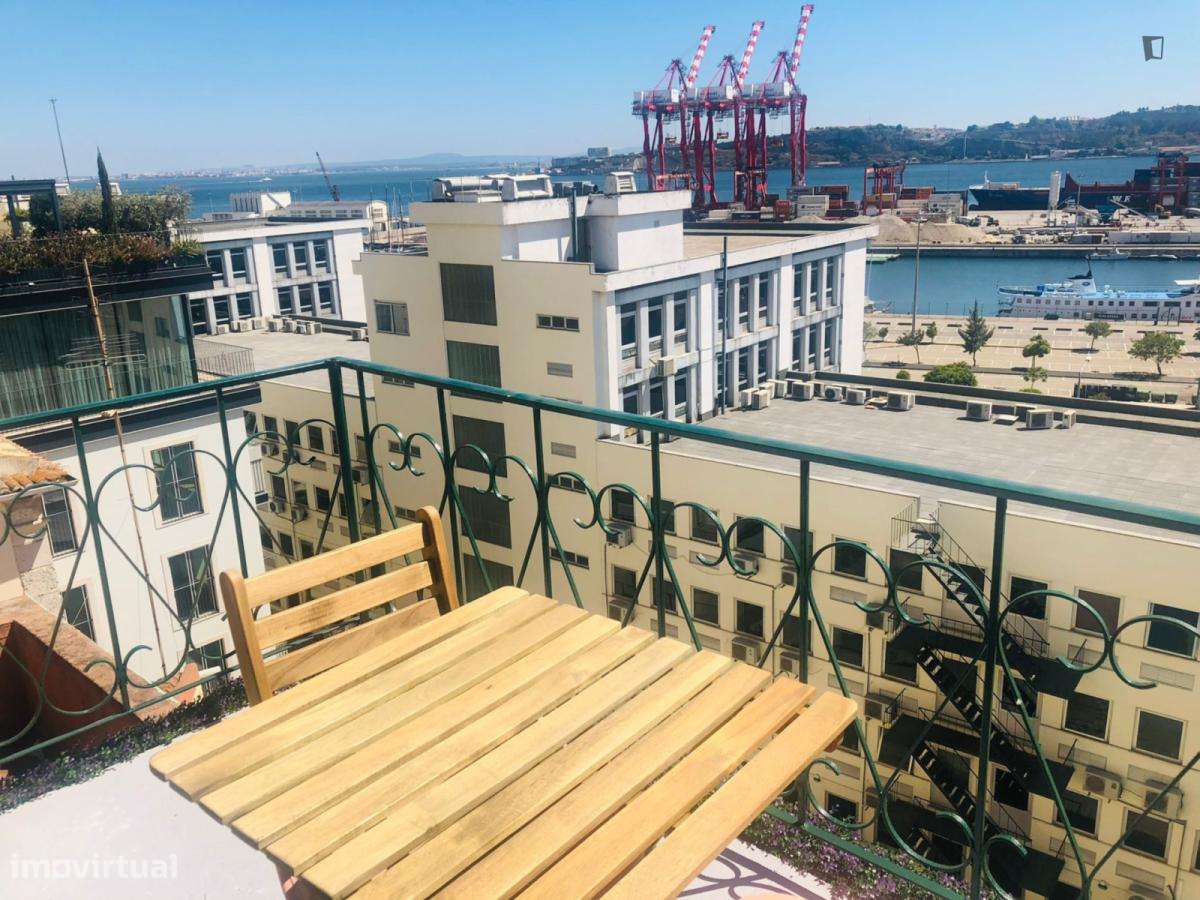 Estúdio - localizado em Lapa Lisbon - Grande imagem: 3/7