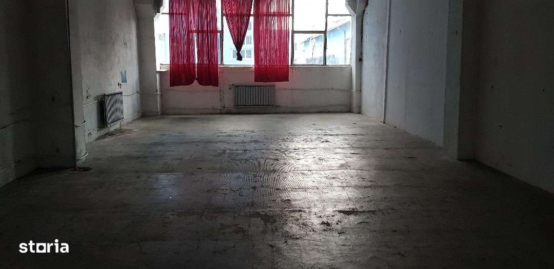 Spatii de depozitare in Oradea (Rogerius) - COMISION 0% - Imagine principală: 4/4