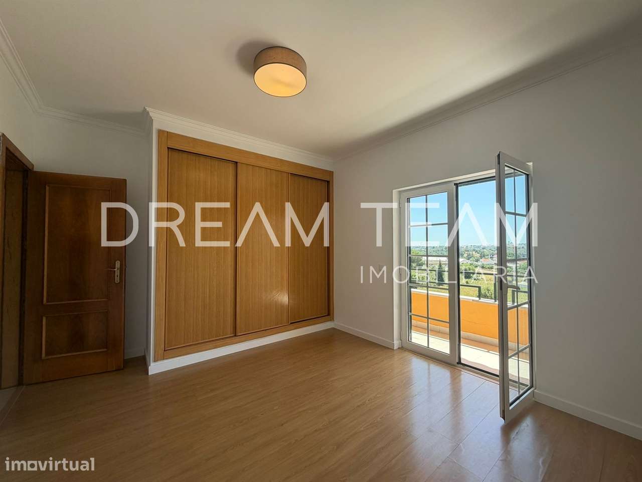 Moradia T4  com Piscina e Lote de 900 m² – Qta da Serralheira, Setúbal-7