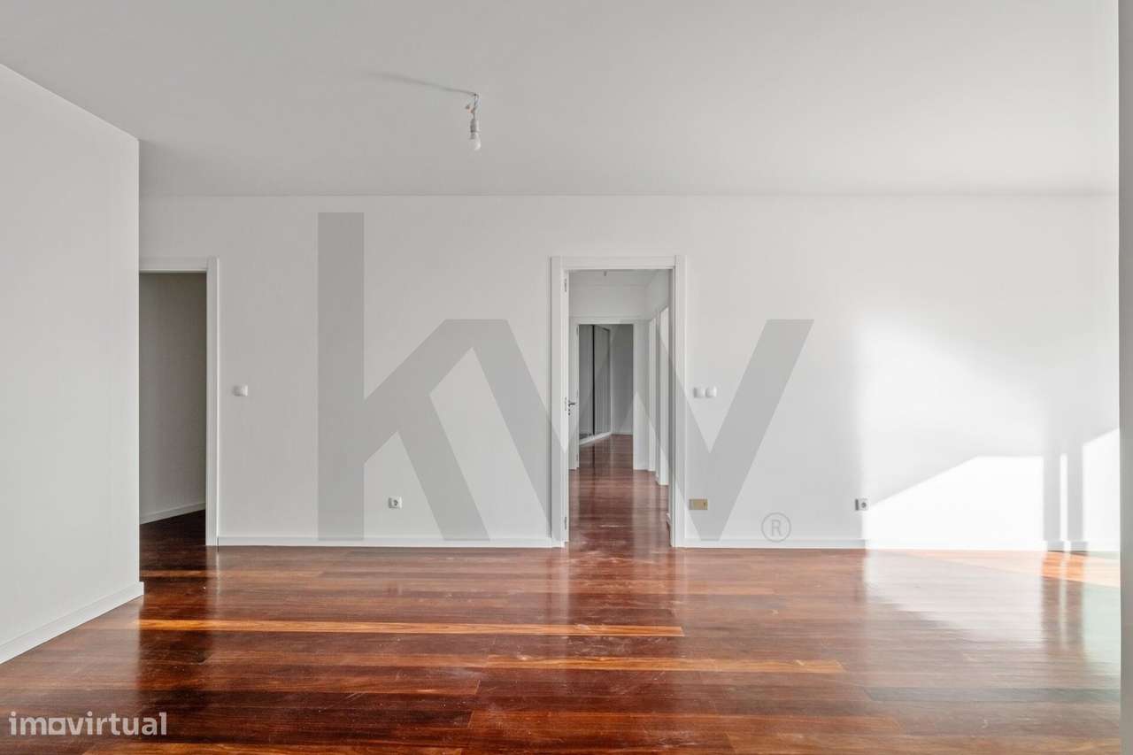 Apartamento T3 situado em São Pedro, Funchal - Grande imagem: 4/31