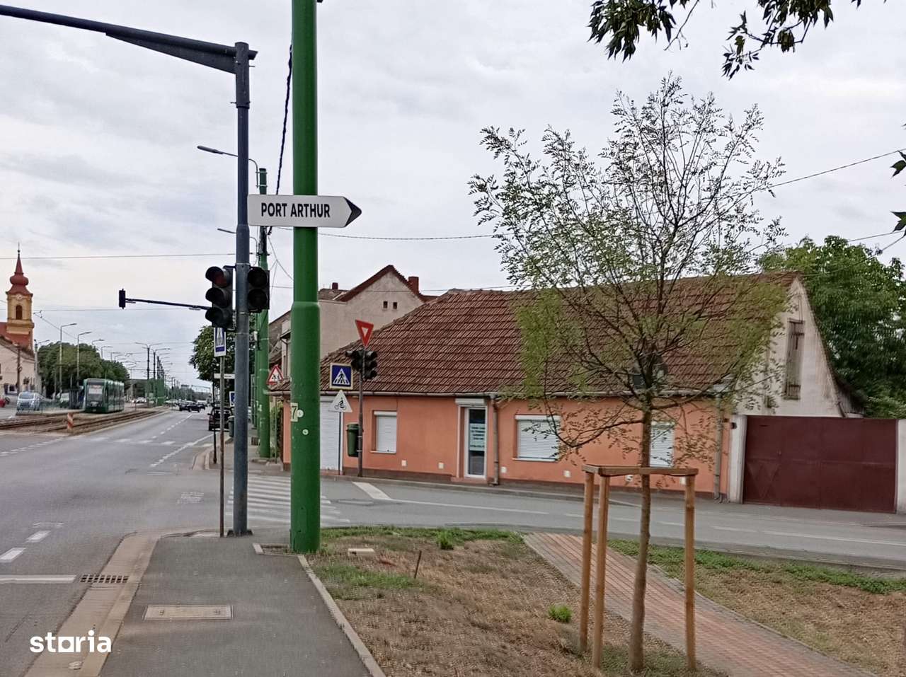 Vand teren intravilan, 3308 mp, Arad- Piata Eroilor- Aradul Nou-1