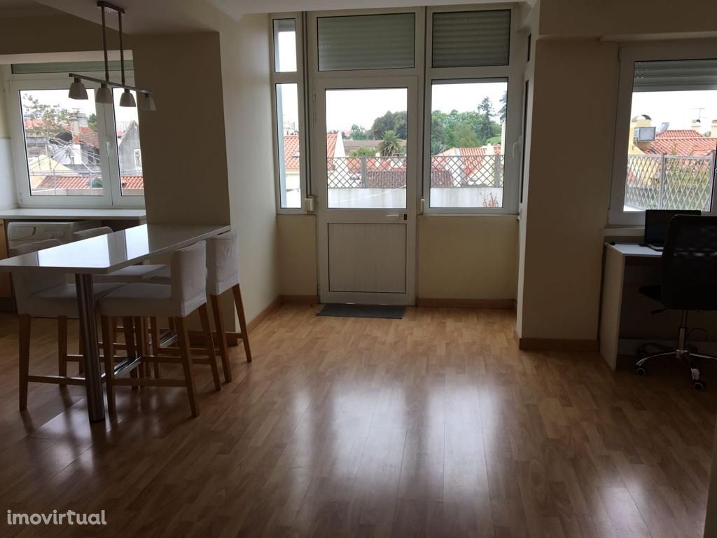 Apartamento T1 no Lumiar