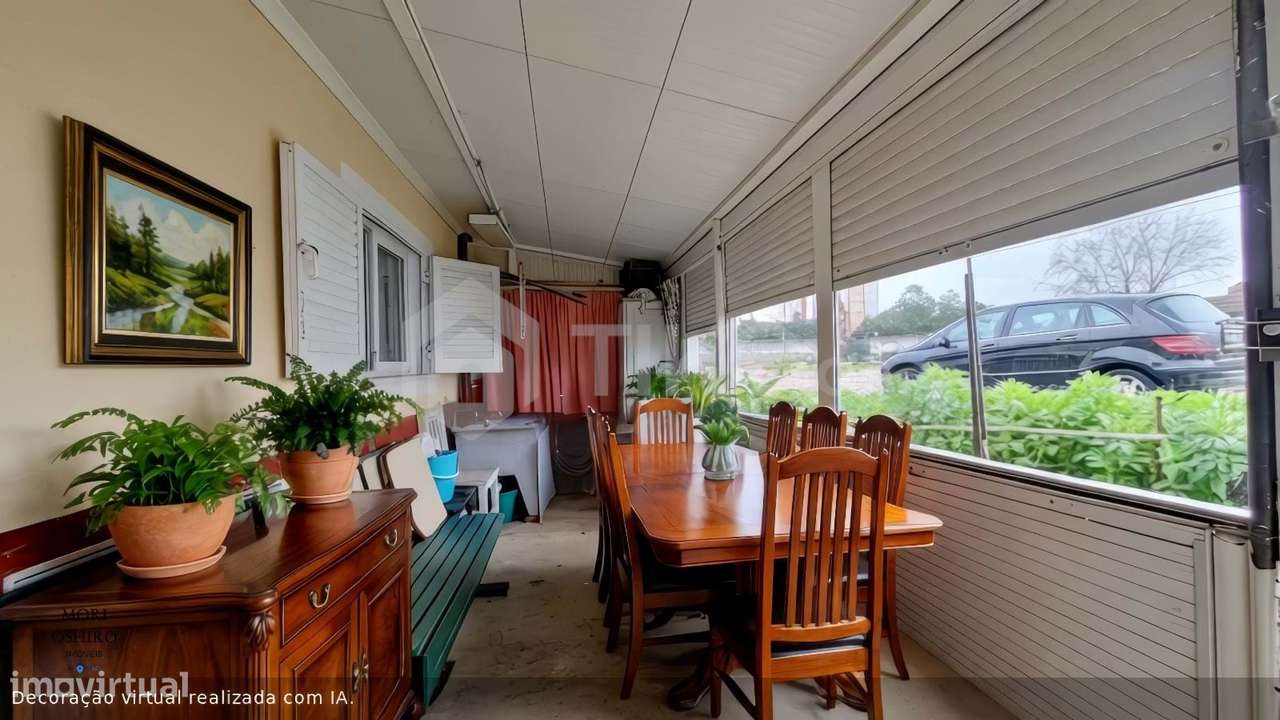 MORADIA  TÉRREA  EM  VALE DE CHÍCHAROS - Grande imagem: 2/25