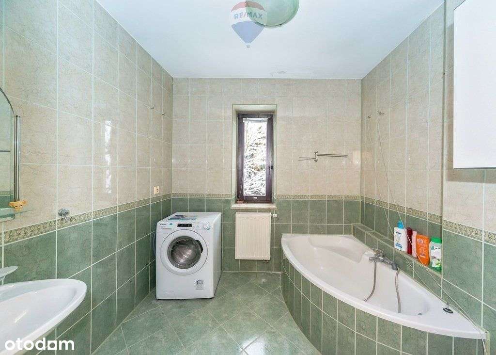 Ponadczasowy luksus u podnóża gór-9