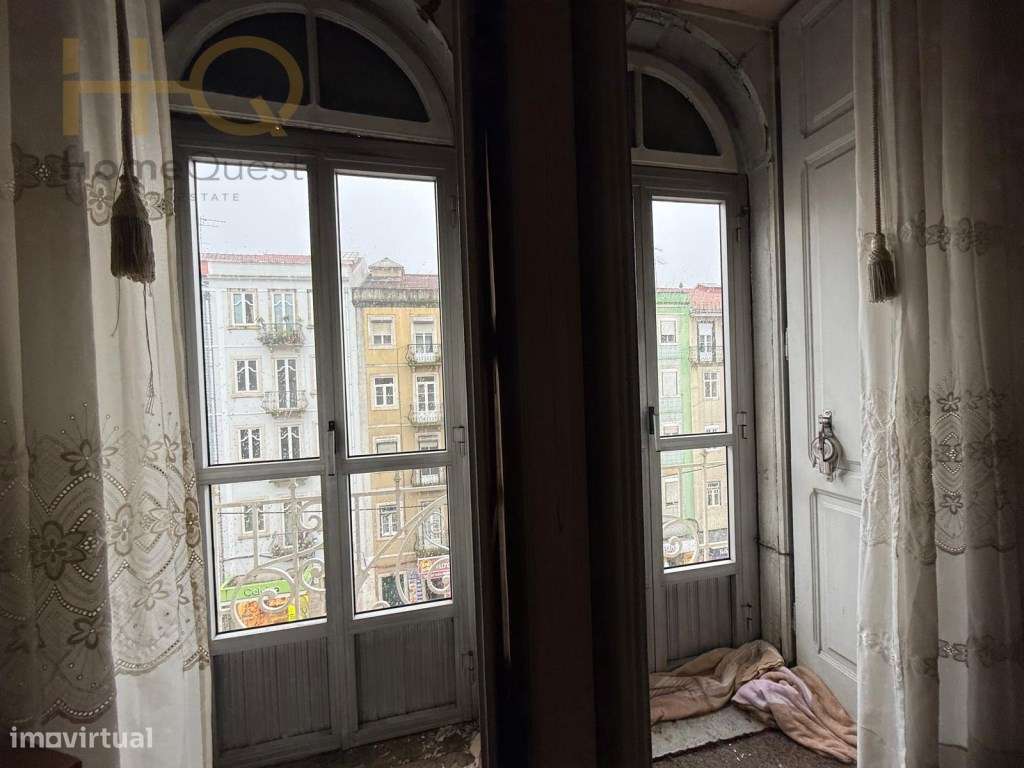 T7 para Remodelação , Excelente oportunidade em Lisboa-11