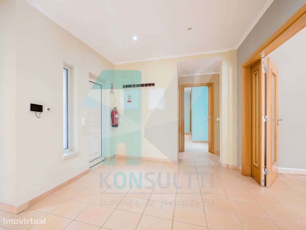 Moradia Isolada de Luxo com Piscina e Terreno de 1000 m² - Praia da...-14