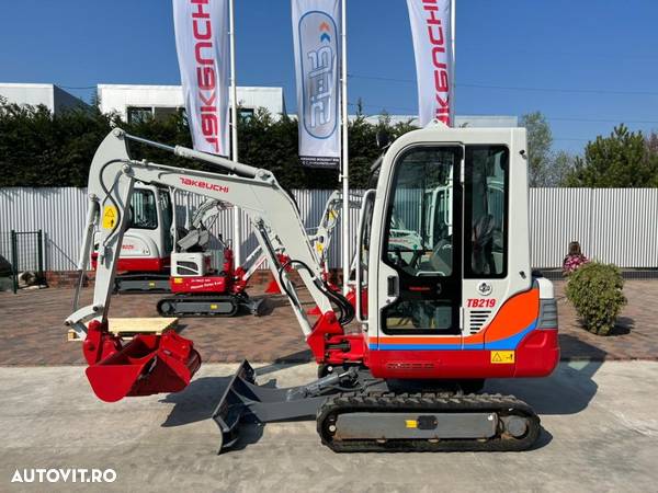 Takeuchi TB 219 - 1