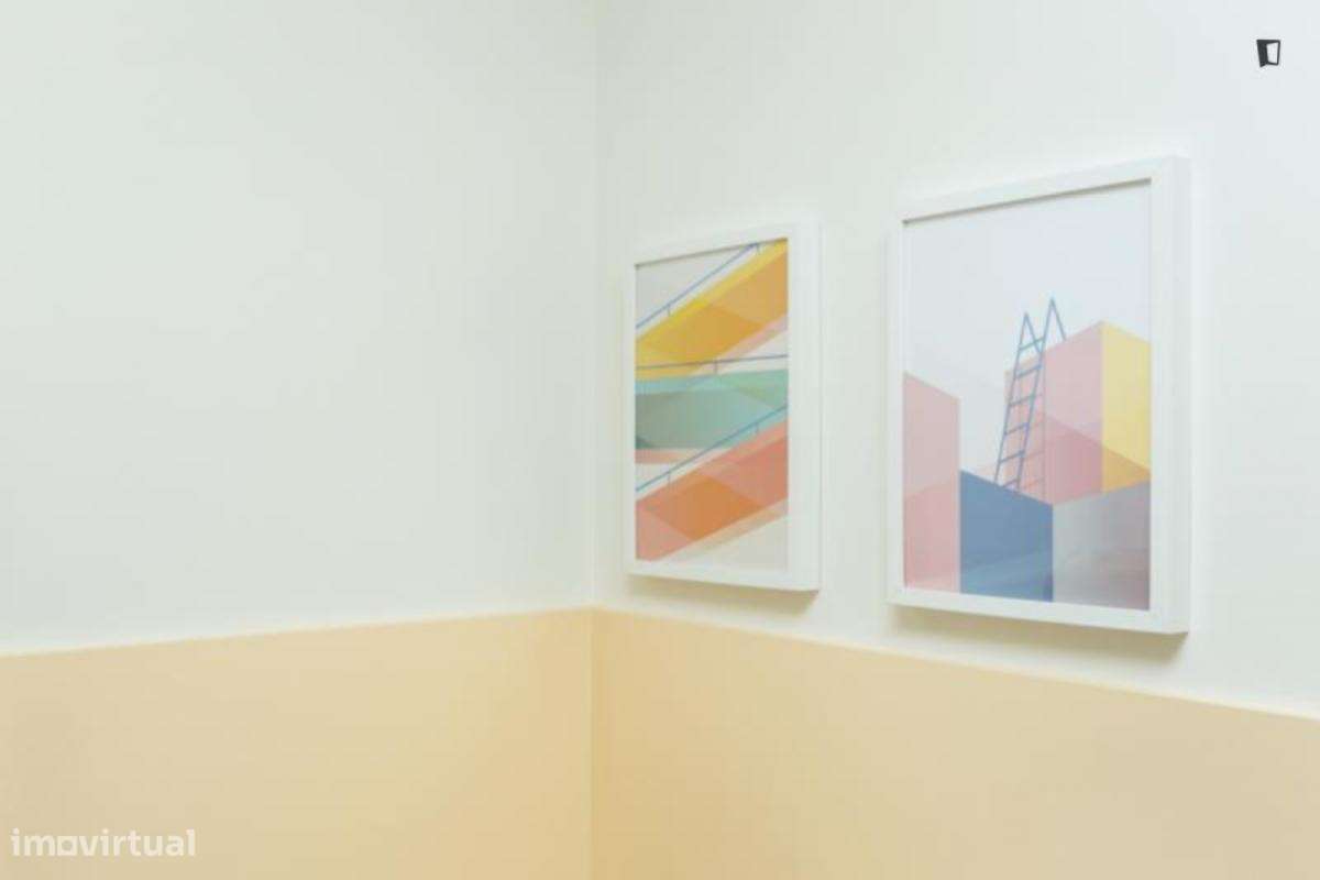 Apartamento com 3 quartos - localizado em Cedofeita Porto - Grande imagem: 5/10