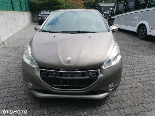 Peugeot 208 1.4 VTi Allure - 4