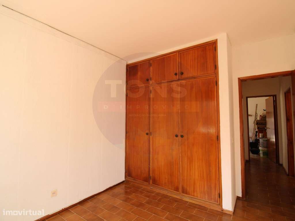 Moradia Isolada com AL-25