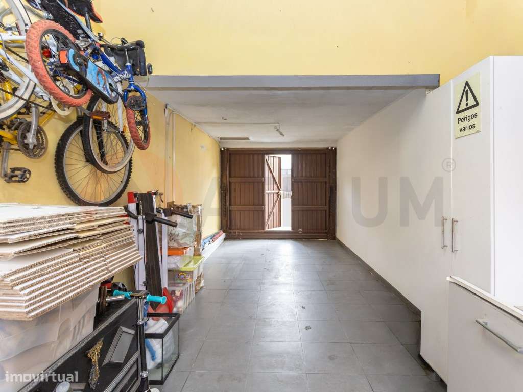 Moradia T3 com garagem, no Faralhão-34