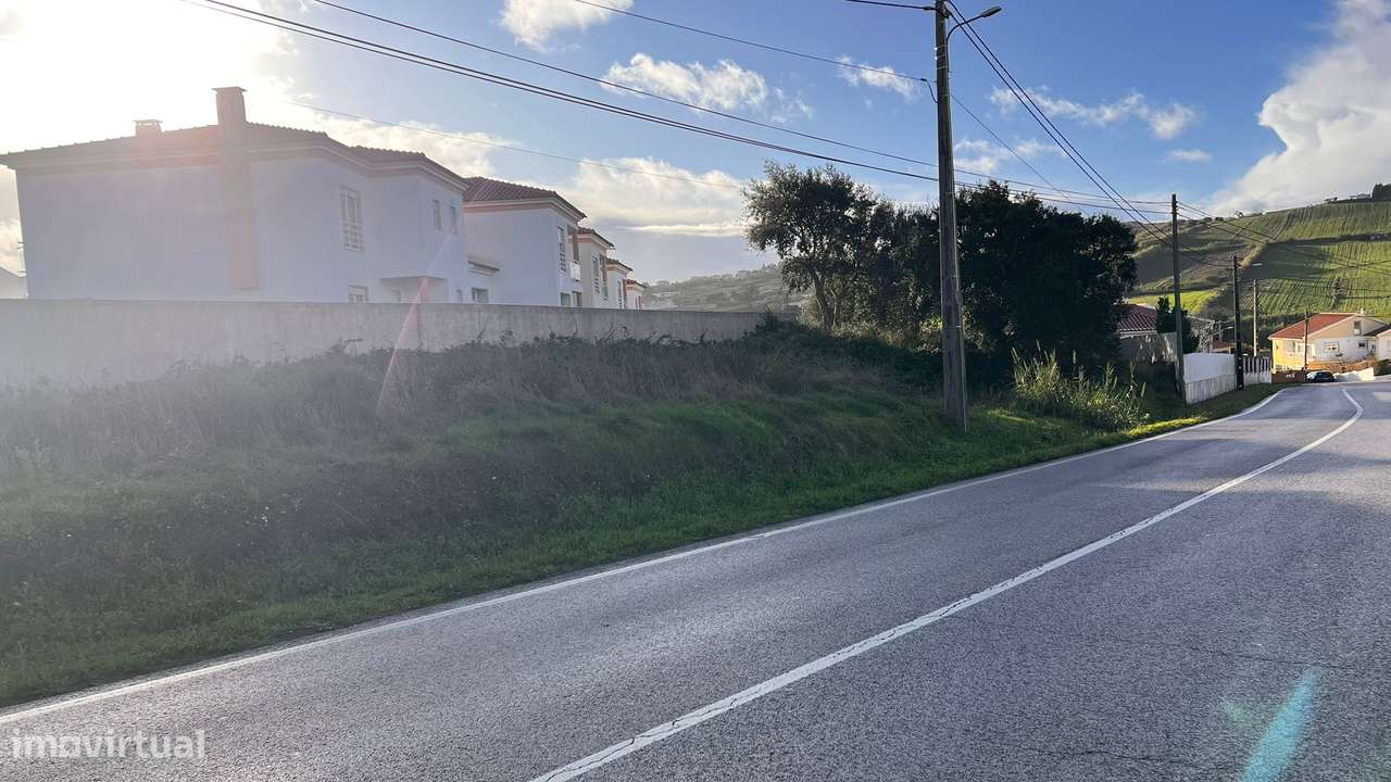 Terreno urbano com 1230m2 em A dos Cunhados-10