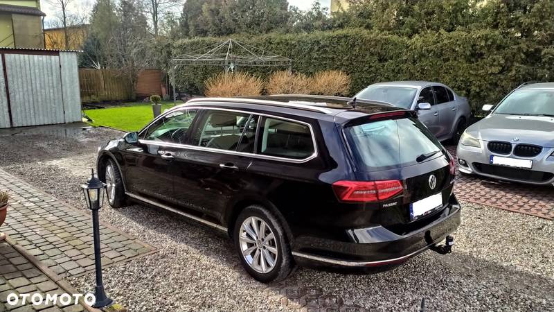 Volkswagen Passat 2.0 TDI (BlueMotion Technology) Highline - 4