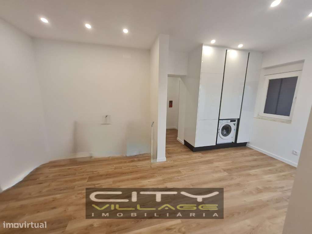 Moradia T2 remodelada - Grande imagem: 2/20