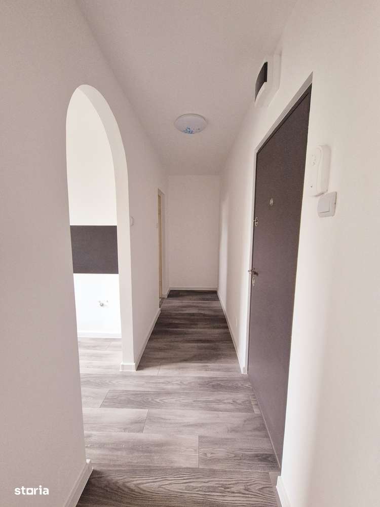 Apartament cu 1 camera, decomandat, parter, zona centrala-4