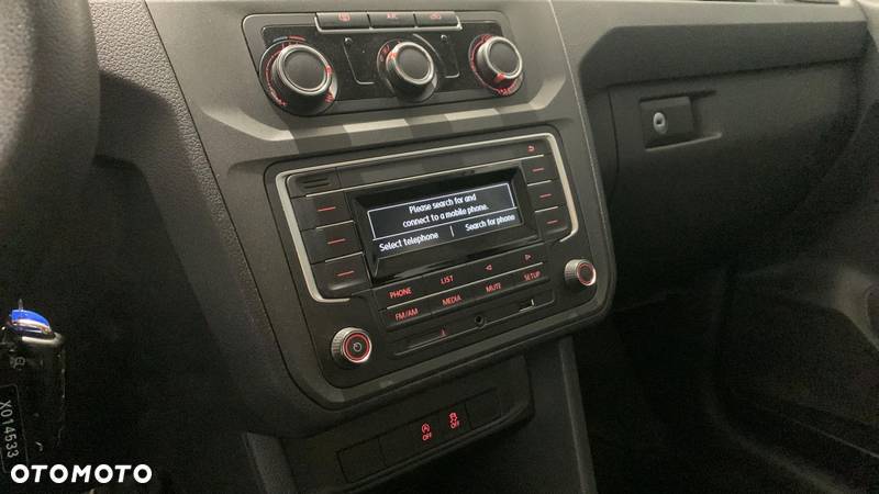 Volkswagen Caddy Maxi 2.0 TDI Trendline Mixt 4Motion - 21
