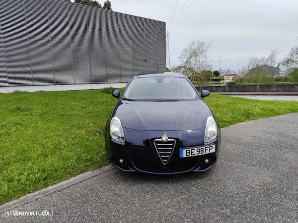 Alfa Romeo Giulietta 1.6 JTDm Distinctive - 2