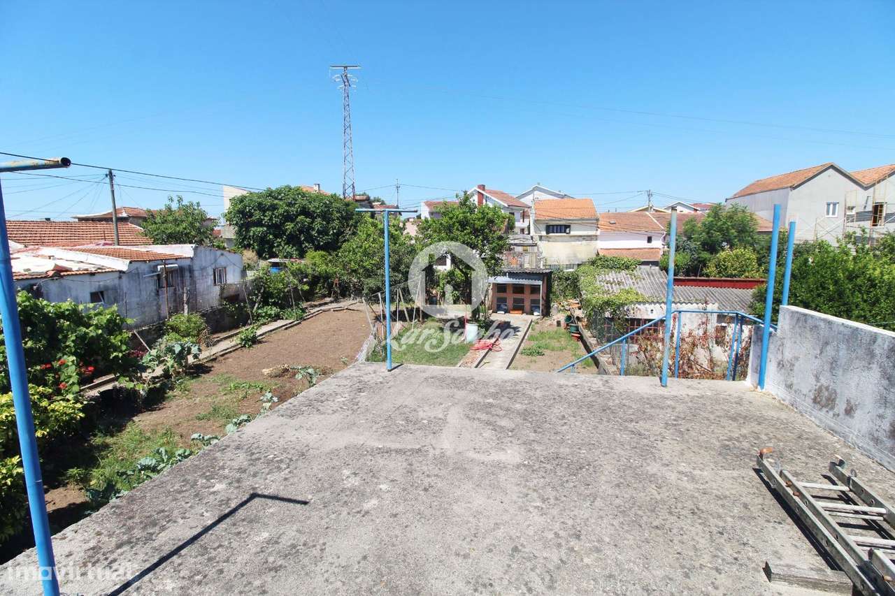 Andar Moradia T1 em Valbom, próximo a Gramido-9