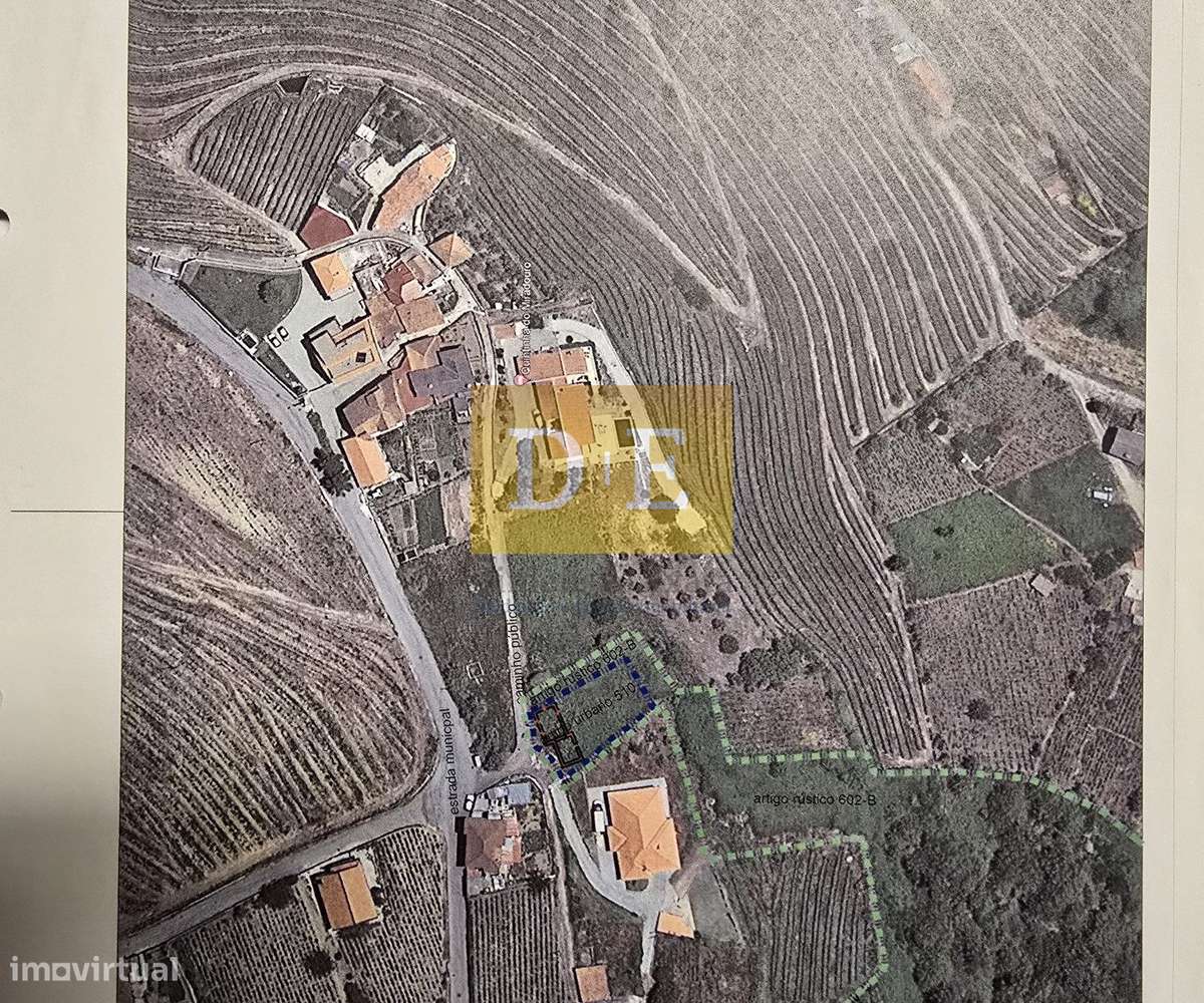 Terreno em Vila Marim com Vistas Deslumbrantes sobre o Rio Douro-9
